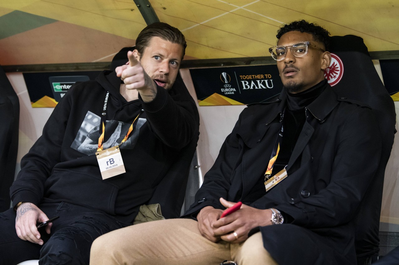 BVB-Star Sebastien Haller und Marco Russ (l.) spielten zusammen bei Eintracht Frankfurt.