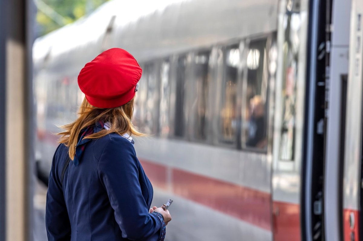 Deutsche bahn.jpg