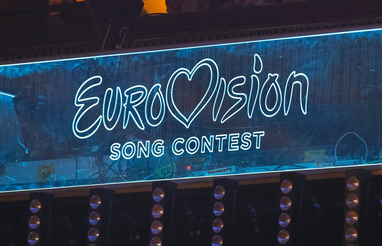 Der ESC 2023 findet in Großbritannien statt – kurz nach der Ankündigung sind SIE jetzt wieder im Fokus.