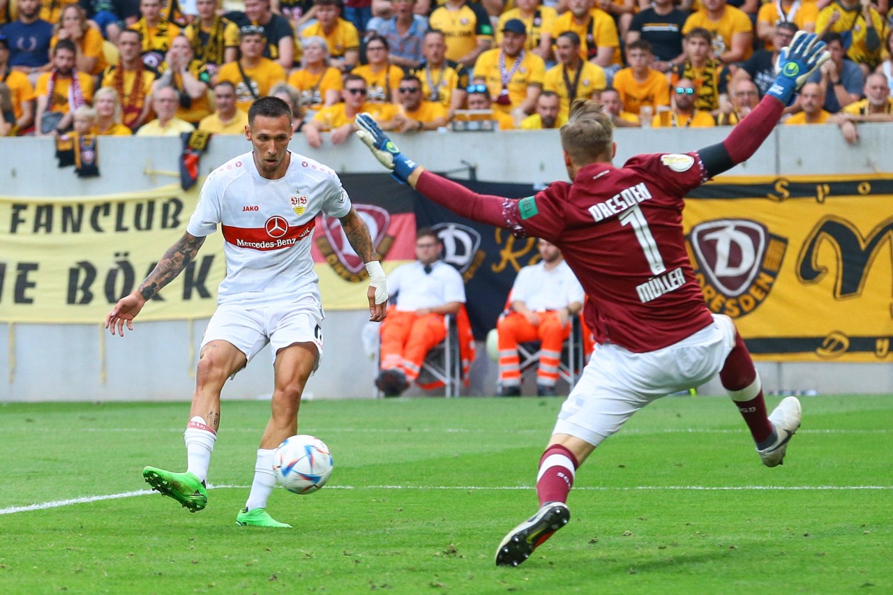 Ex-Schalke-Star Darko Churlinov (l.) erzielte das 1:0 für den VfB Stuttgart im DFB-Pokal.