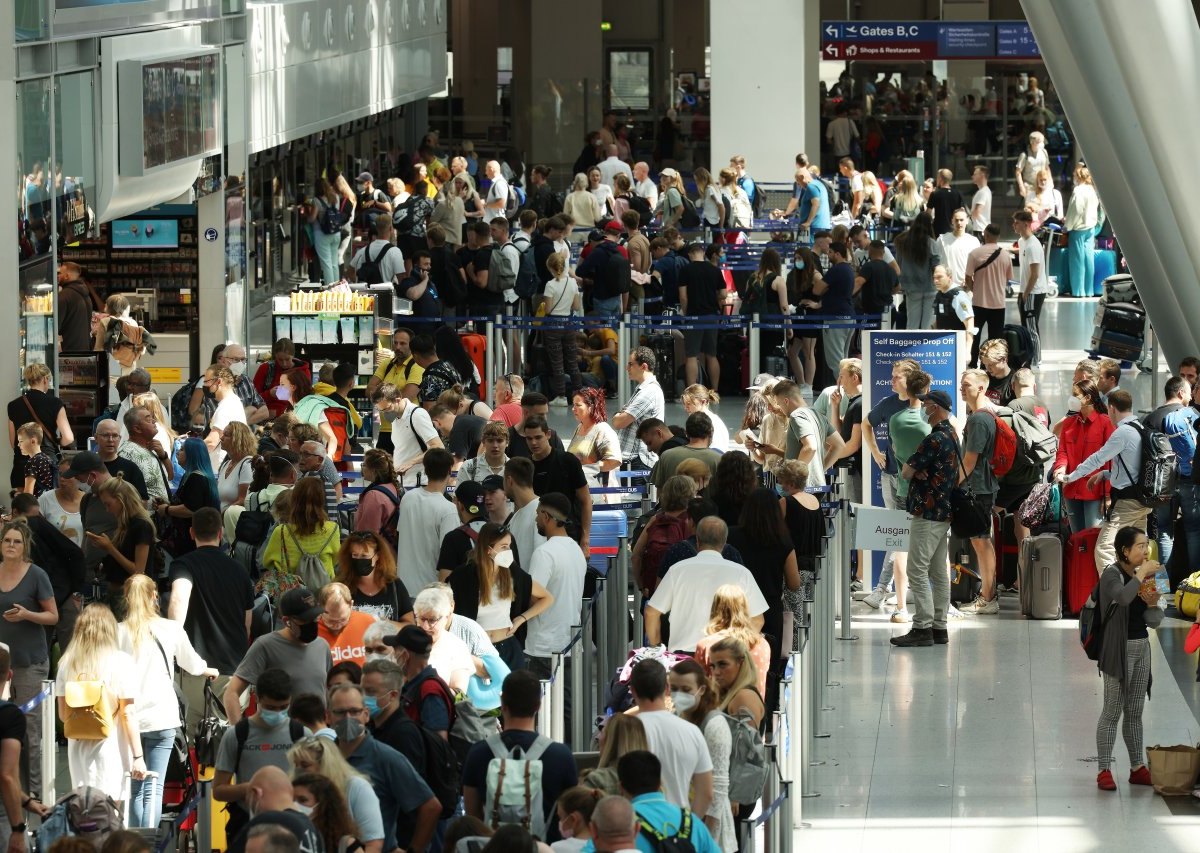 Flughafen_Düsseldorf.jpg