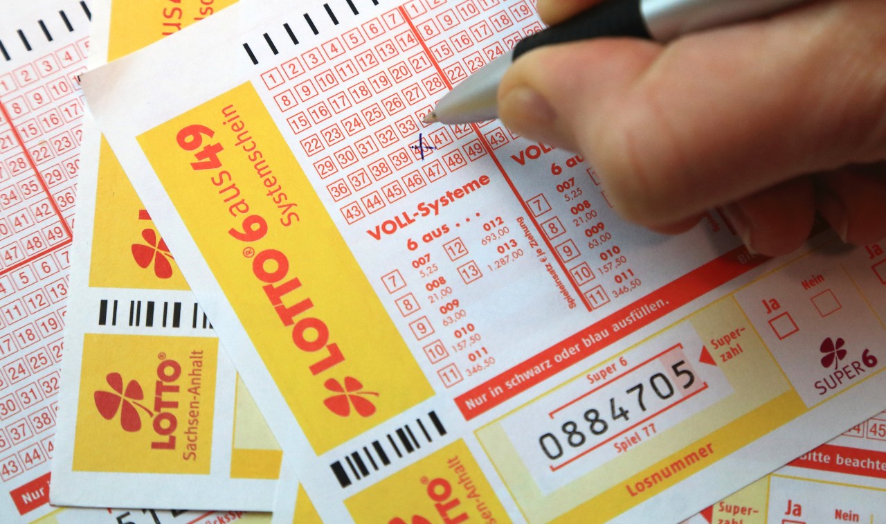 Lotto: Ein Mann verließ nach dem fetten Gewinn seine Frau.