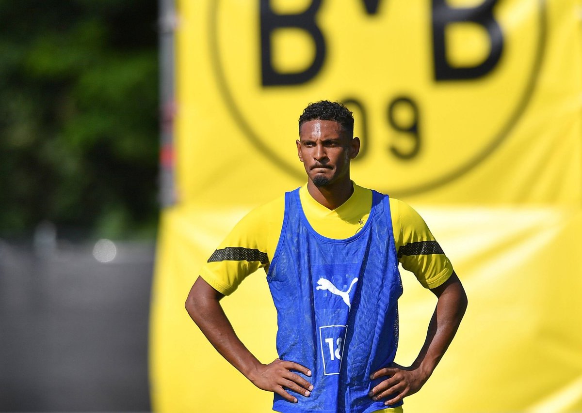 borussia-dortmund-haller.jpg