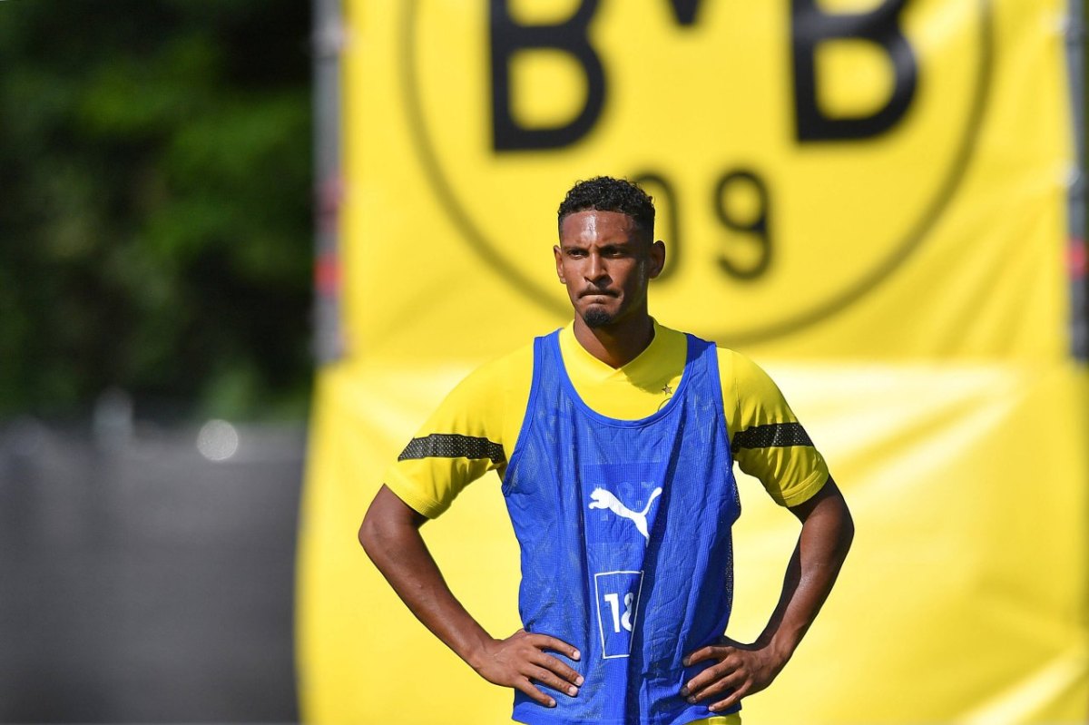 borussia-dortmund-haller.jpg