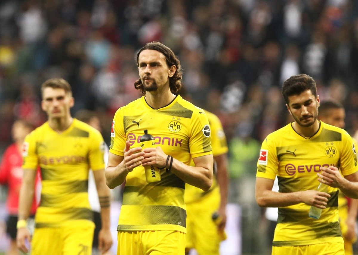 borussia-dortmund-subotic.jpg