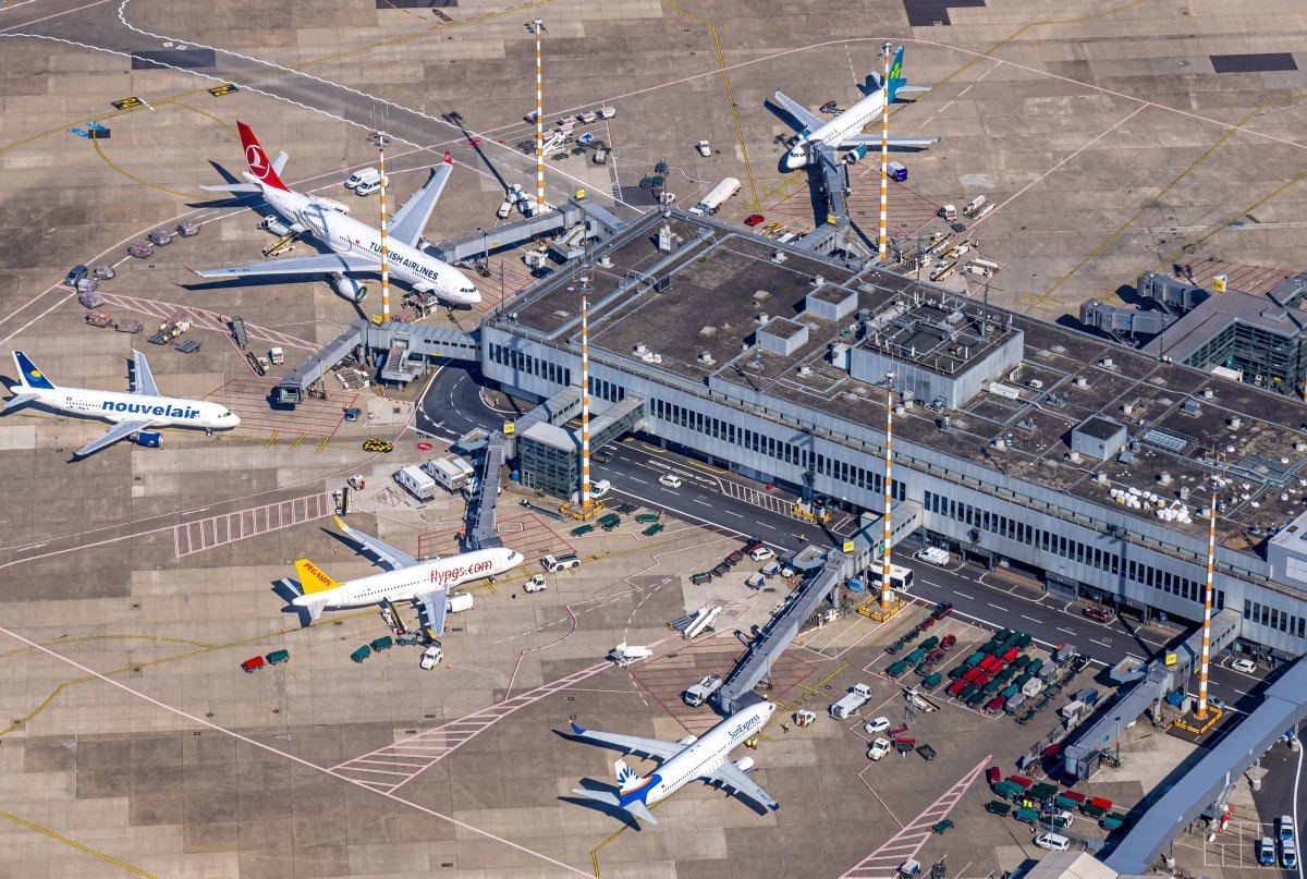 flughafen düsseldorf.jpg