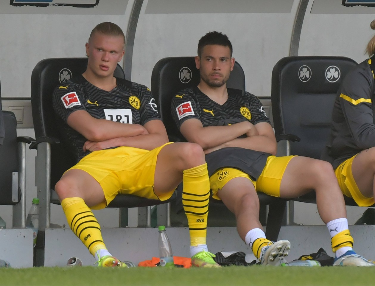 Von Borussia Dortmund zu Manchester City: Raphael Guerreiro könnte Erling Haaland folgen.