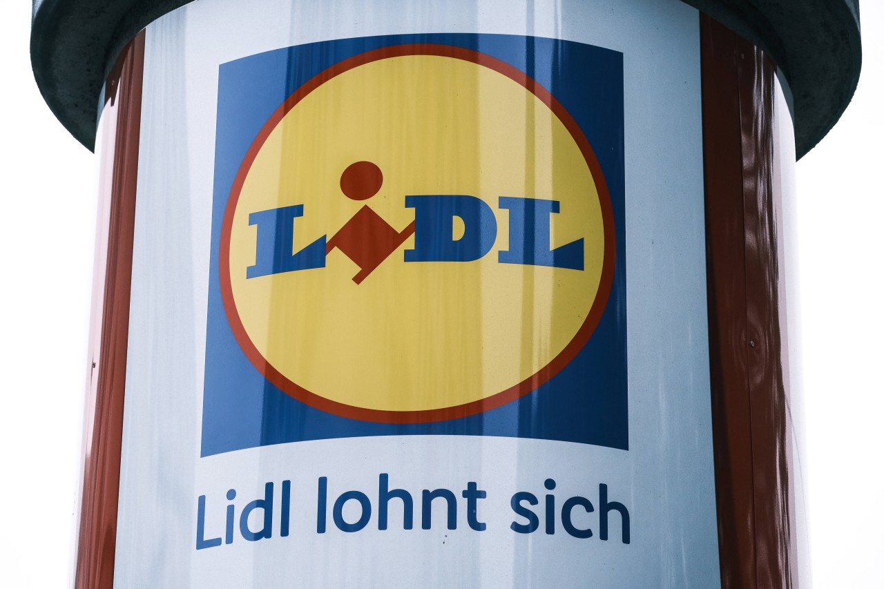 Lidl verkauft eingeschweißte Gurken im Geschäft und sorgt dafür für heftige Diskussionen. (Symbolbild)