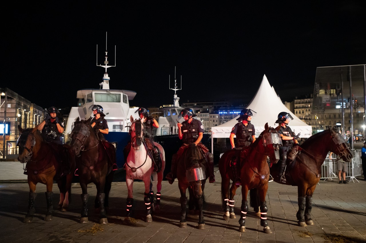 Die Polizei von Marseille zeigt im Stadtgebiet große Präsenz.