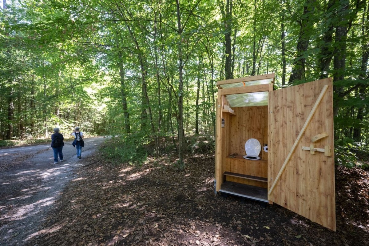 Ökologische Waldtoilette