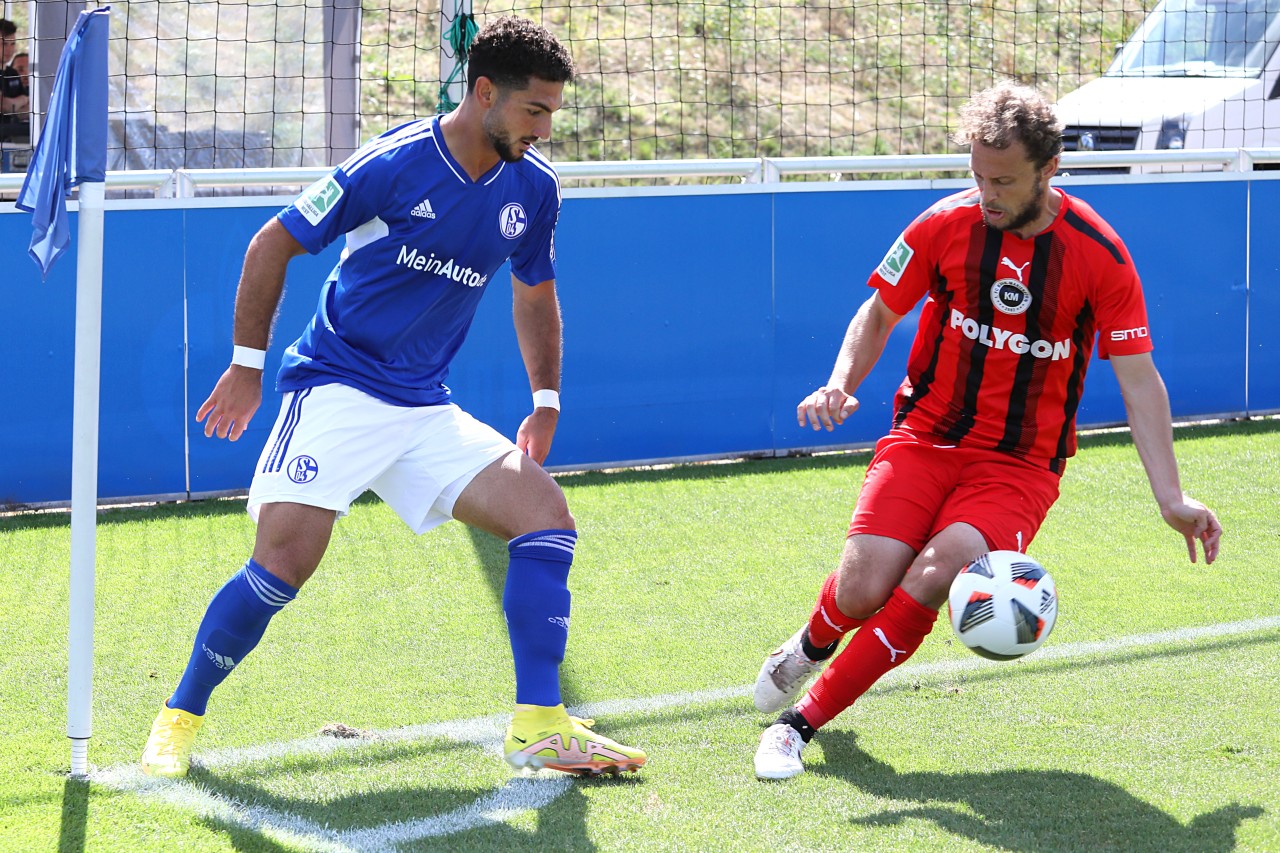 Auch die Bundesliga-Erfahrung von Kerim Calhanoglu brachte gegen Kaan-Marienborn nichts.