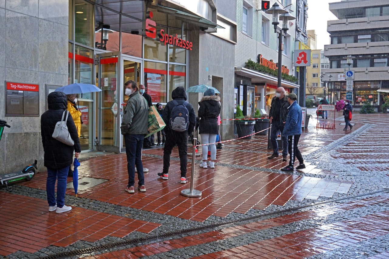 Sparkasse in Essen: Eine Kundin ist tief enttäuscht von ihrer Bank. (Symbolbild)