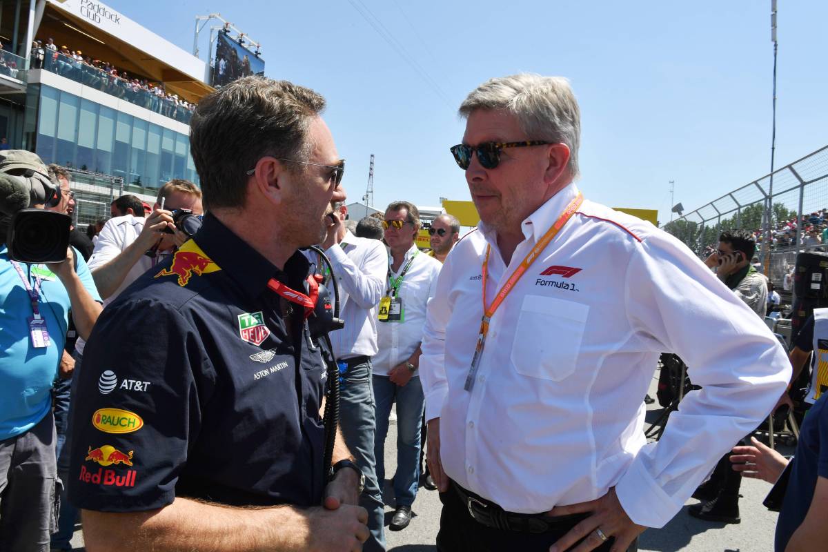 Formel 1: Red Bulls Christian Horner im Gespräch mit Ross Brawn.