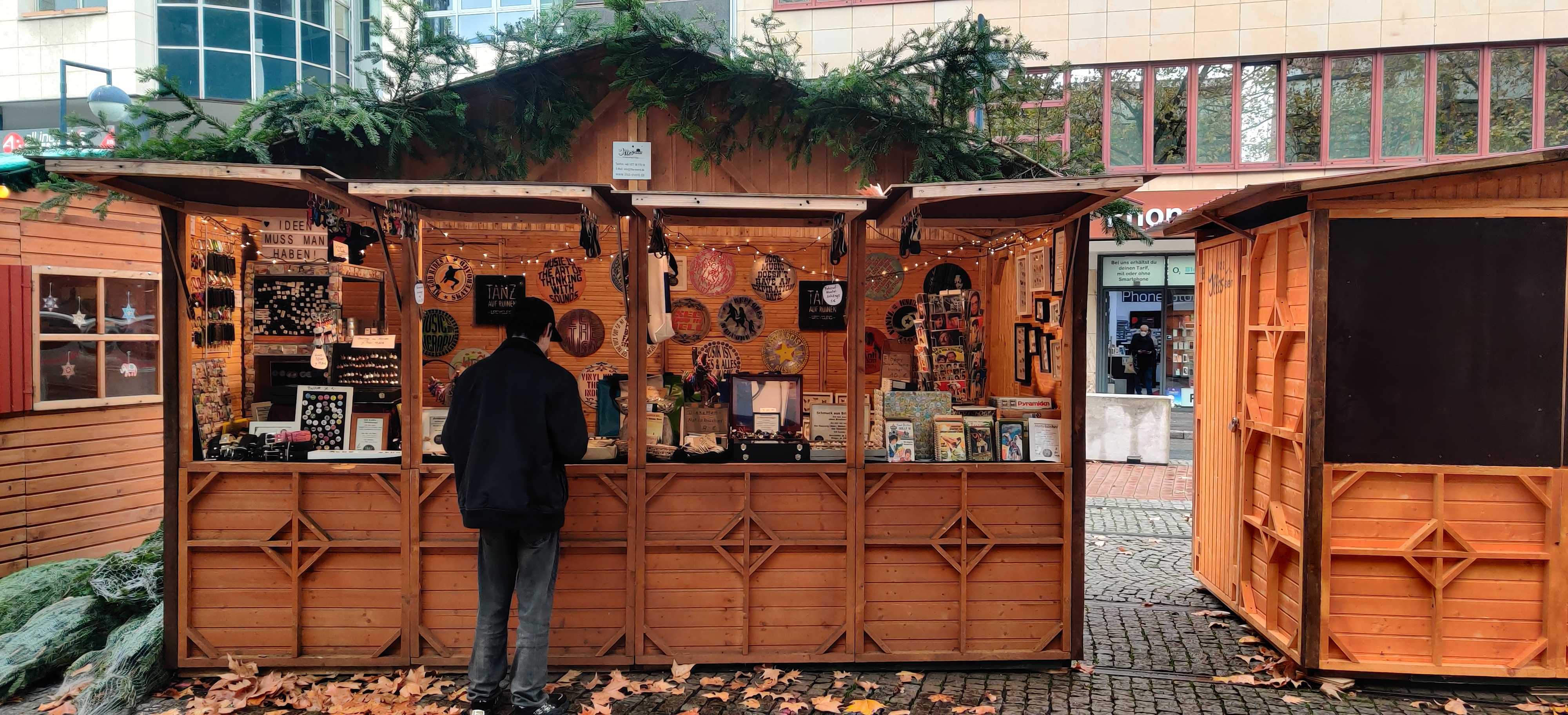 Weihnachtsmarkt Dortmund Upcycling-Laden "Tanz auf Ruinen"