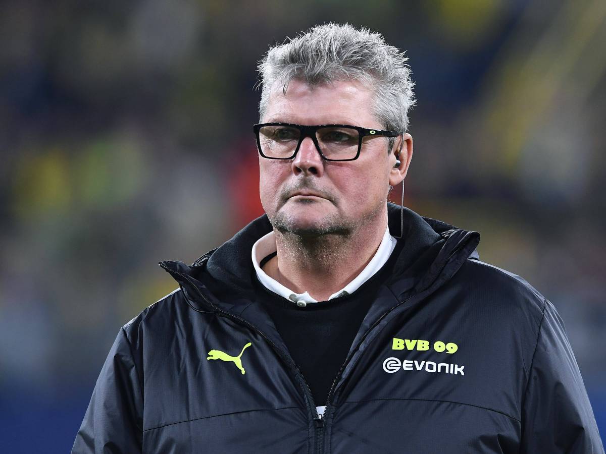 Borussia Dortmunds Stadionsprecher und Klublegende Norbert Dickel.