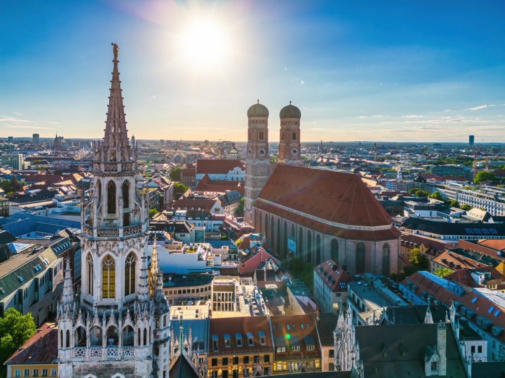 Ein Blick auf den Marienplatz in München.