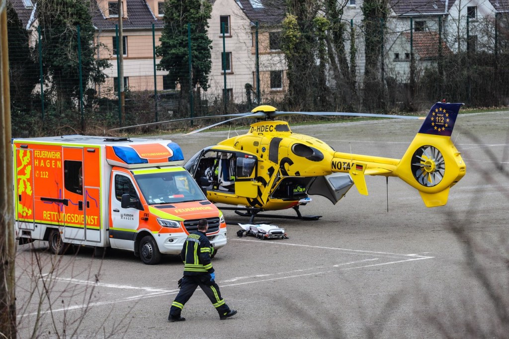 Hagen Rettungshubschrauber bringt Kleinkind in Klinik