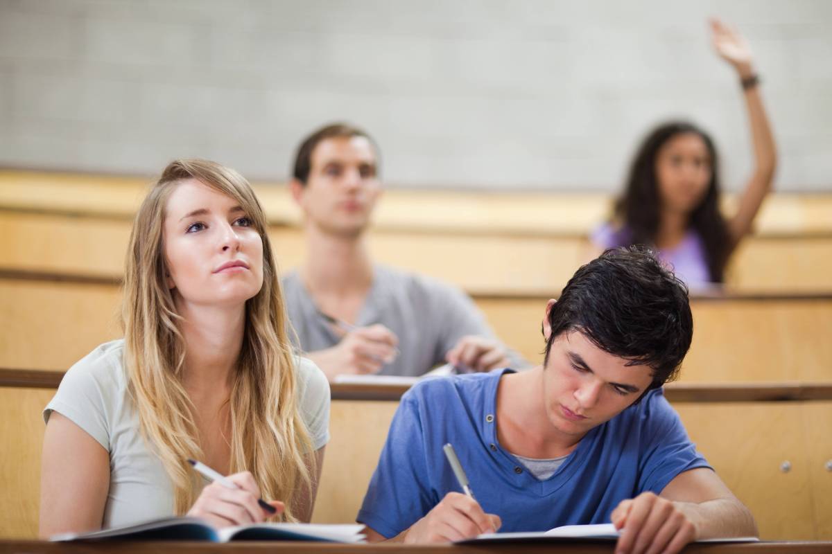 Die Einmalzahlung für Studenten soll noch diesen Winter kommen. Ein konkretes Datum konnte noch nicht genannt werden.