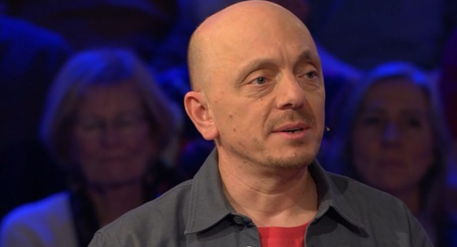 Glück im Unglück! Bernhard Hoëcker kam mit einem Schrecken davon. Doch spricht der „Wer weiß denn sowas?“-Star erstmals über das Ereignis.