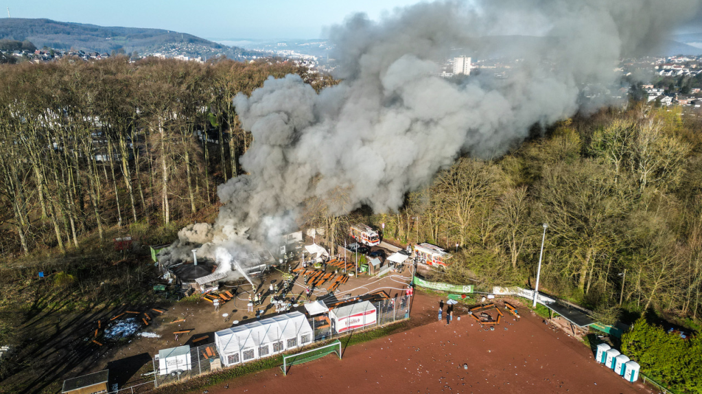 Vereinsheim in Hagen in Flammen