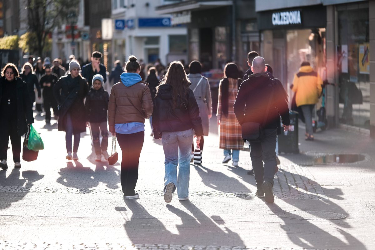 Seit dem Jahreswechsel hat das BÃ¼rgergeld Hartz 4 abgelÃ¶st. Seitdem gelten neue Regeln. Ab Juli kommen neue Regelungen dazu.