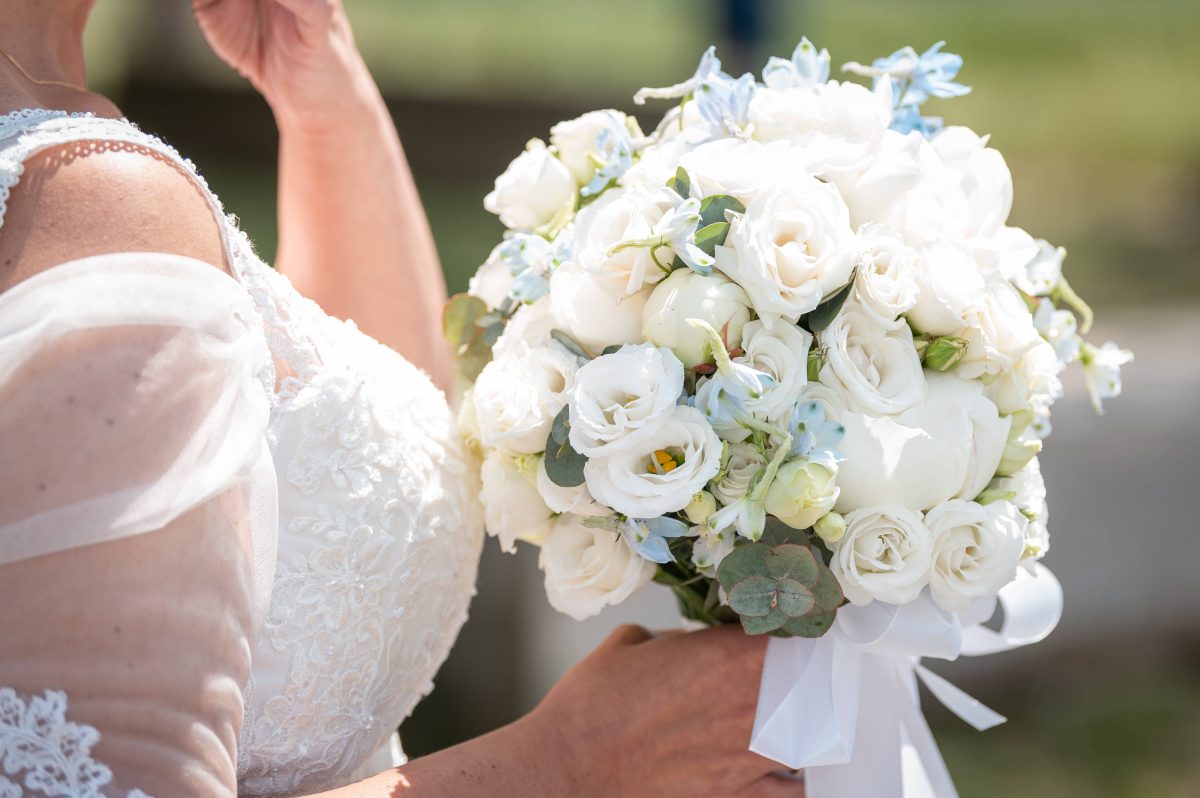 Hochzeit in Dortmund: Was sollen die Mülltonnen hier?