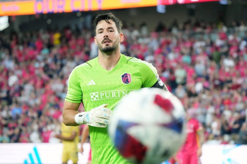 Bürki spielt mittlerweile bei St. Louis.