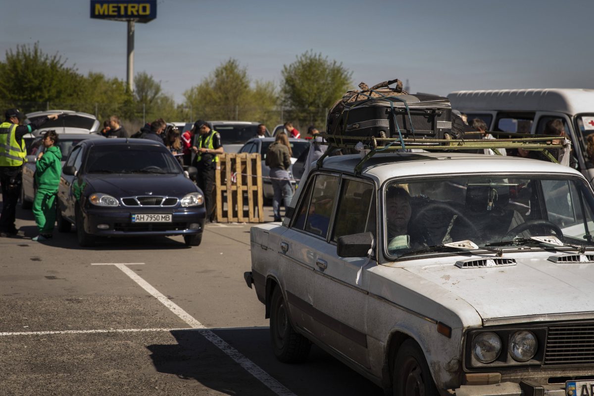 Ein Foto sorgt für ordentlich Wirbel im Netz. Ins Visier geraten gerade Geflüchtete aus der Ukraine, die in Deutschland Asyl suchen. Was ist dran?