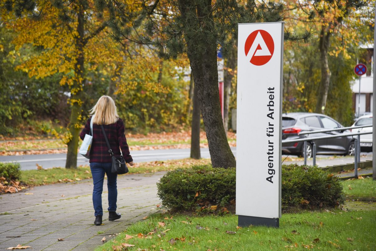 Eine Bürgergeld-Empfängerin aus "Hartz und Herzlich" hofft auf eine neue Wohnung.