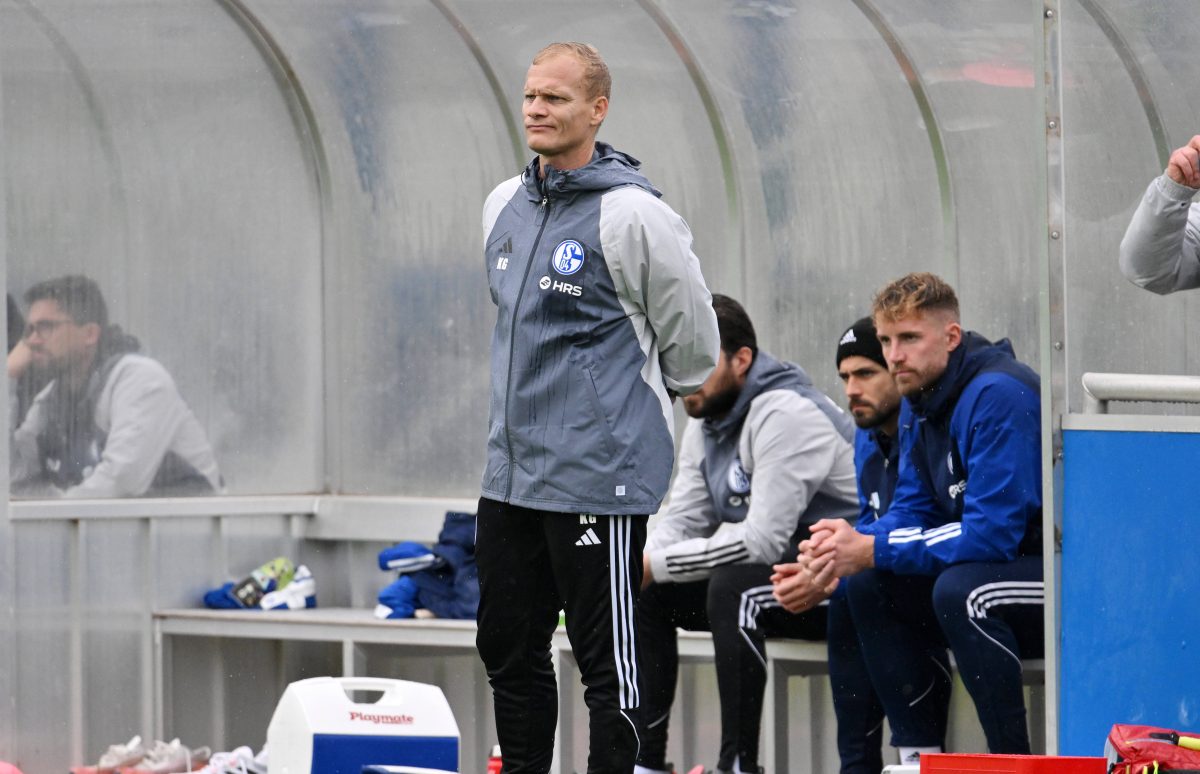 Karel Geraerts muss beim FC Schalke 04 viele Probleme bewältigen.