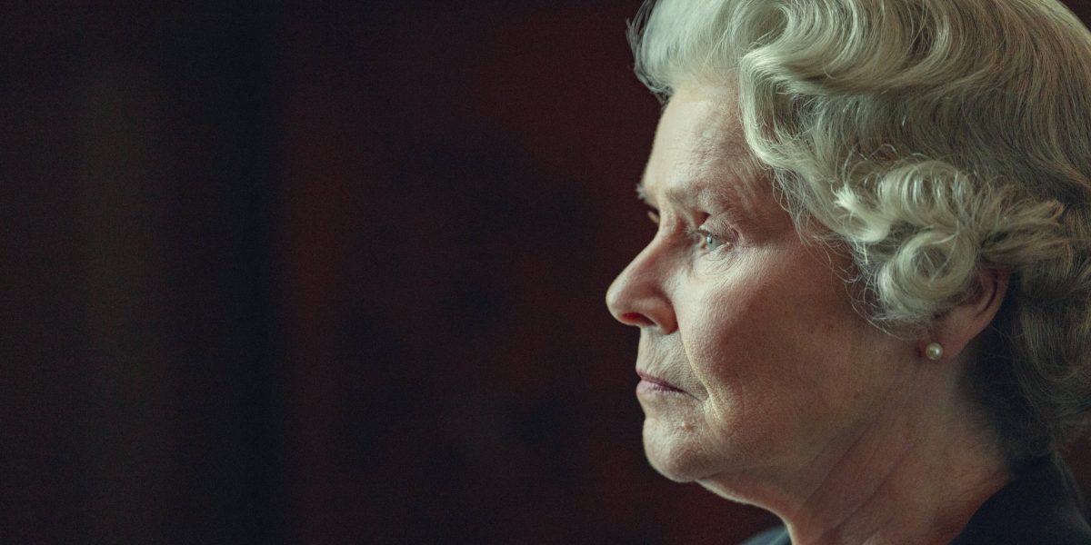 Imelda Staunton als Queen Elisabeth II.