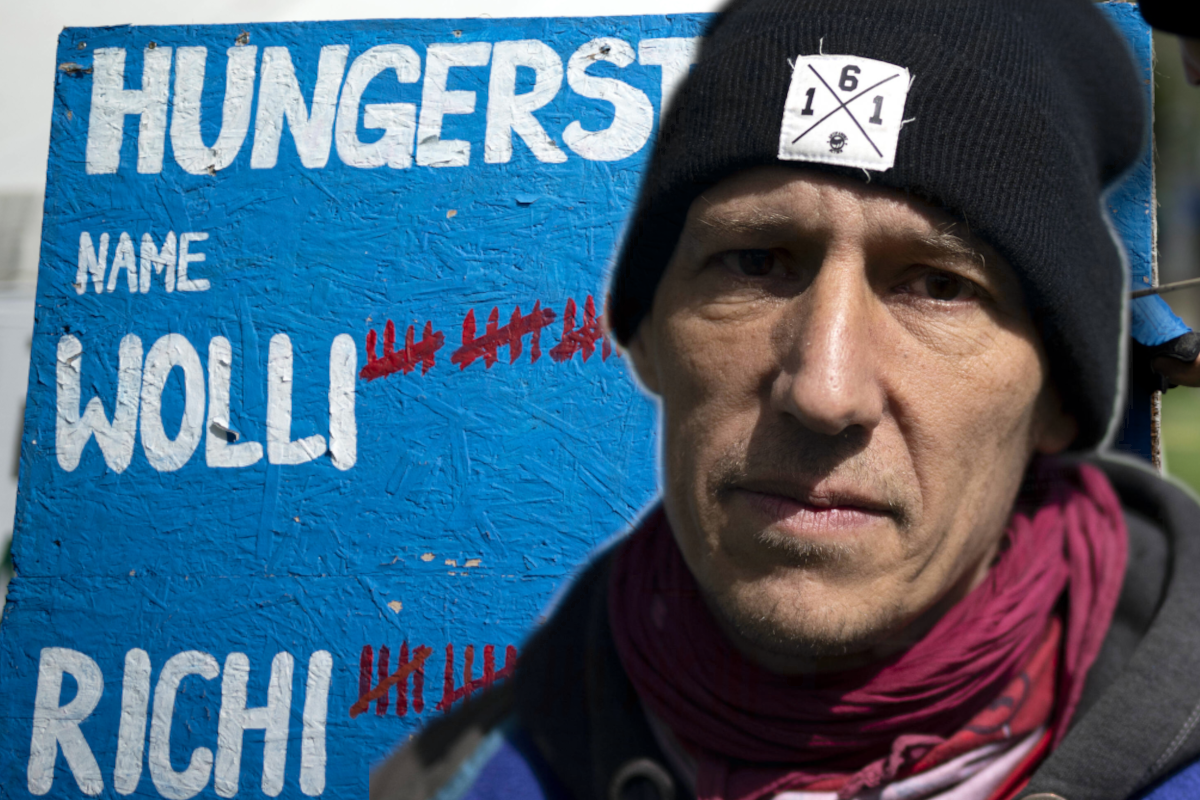 Im Hungerstreik gegen Kanzler Olaf Scholz.