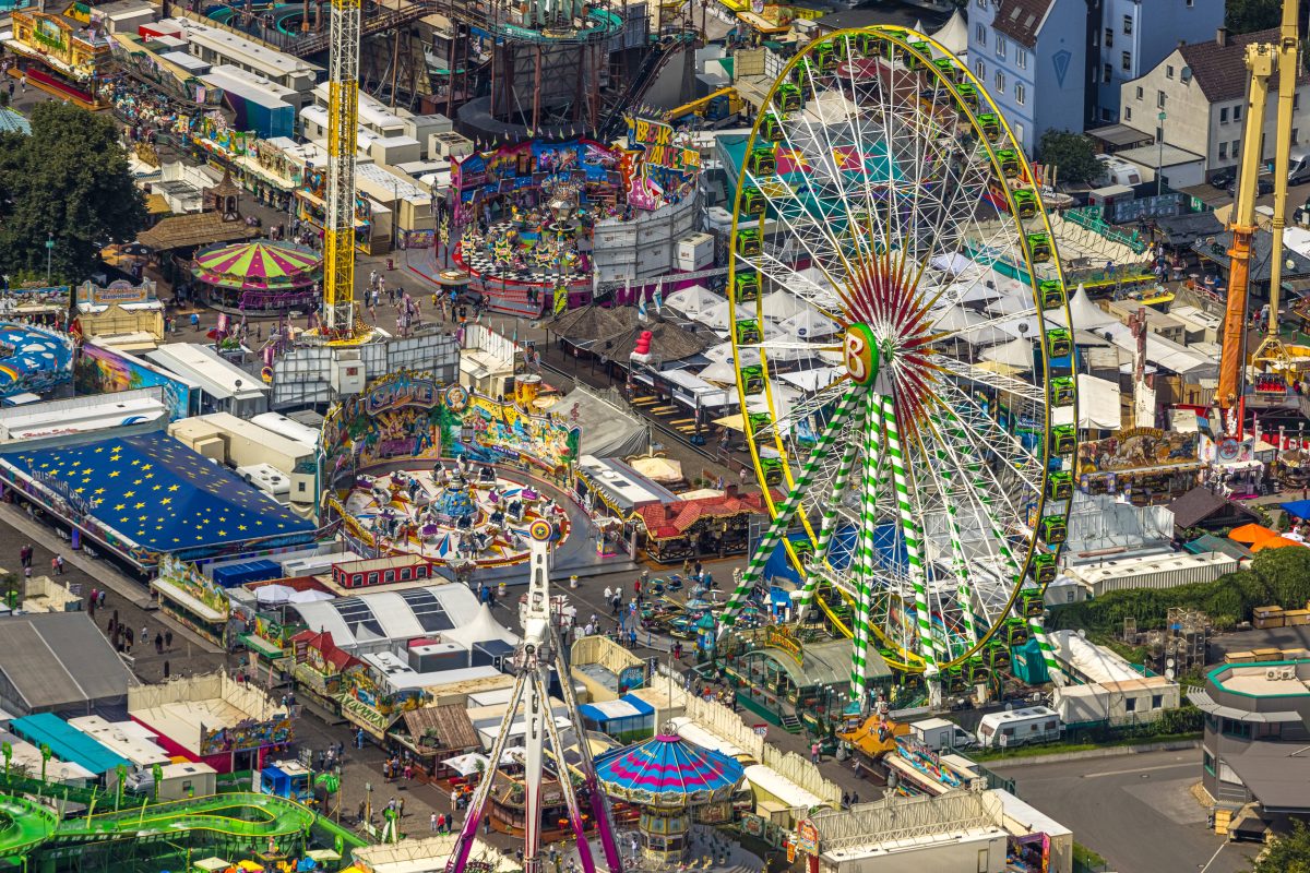 Cranger Kirmes vermeldet zum Auftakt einen Superstar und fünf neue Attraktionen.