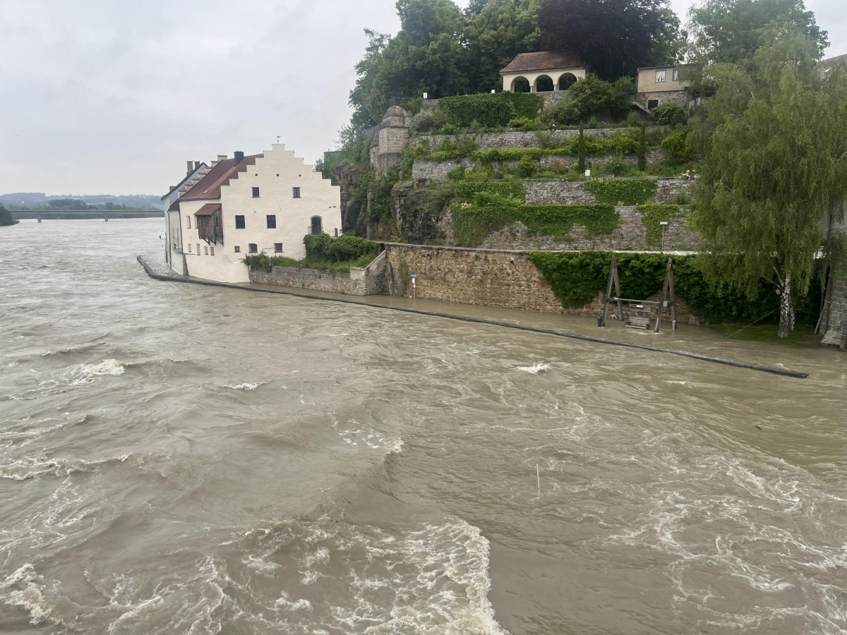 Wetter in NRW: Experte mit dringender Warnung – „Das war erst der Anfang“