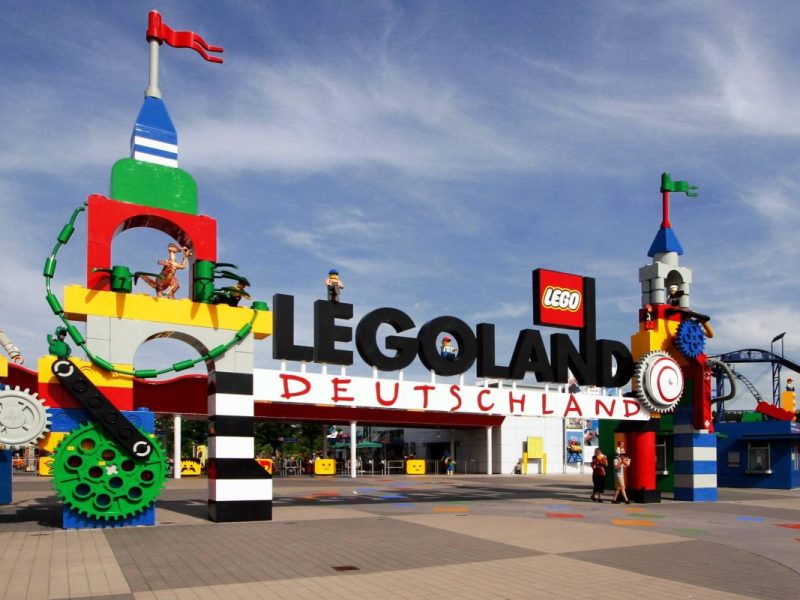 Unwetter in Deutschland: Legoland bleibt trotz Hochwasser-Alarm geöffnet – Besucher schimpfen: „Fragwürdig“