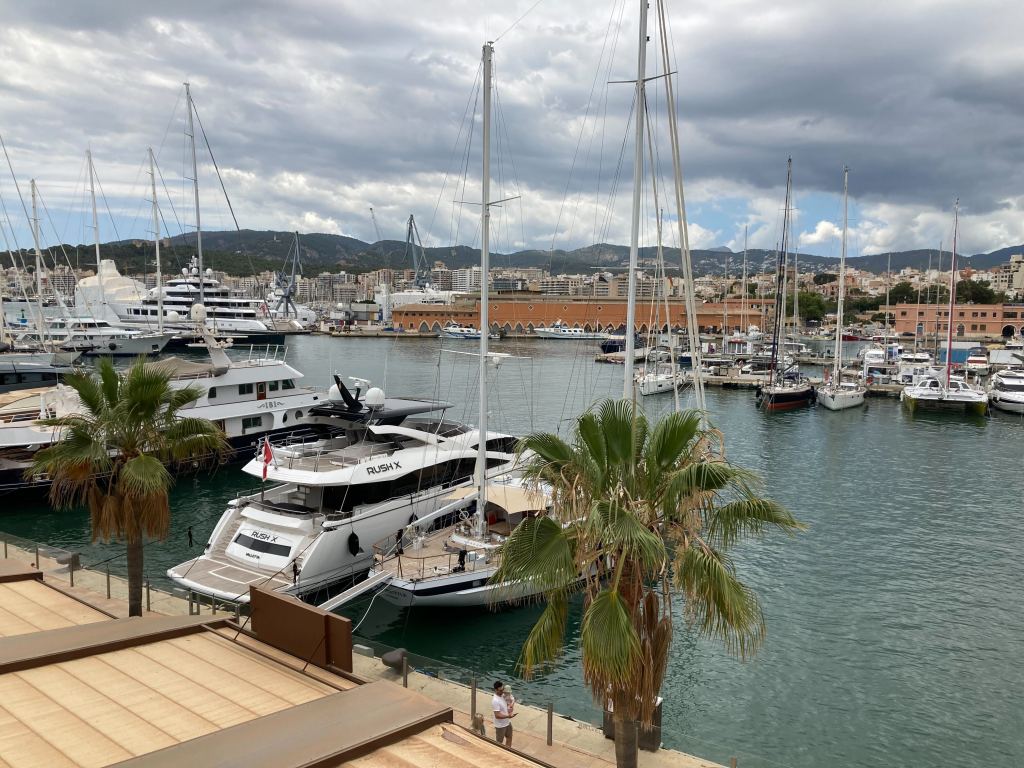 Blick auf den Hafen von Palma de Mallorca.