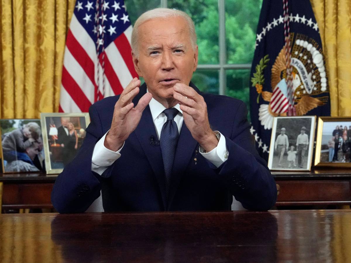 Der Wahlkampf hat begonnen und Präsident Biden sieht sich nicht nur äußeren, sondern auch innerparteilichen Herausforderungen gegenüber. Deswegen ist seine Wiederwahl in Gefahr.