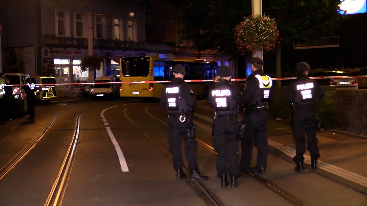 In Essen kam es zu mehreren Bränden und einer Attacke auf ein Geschäft!