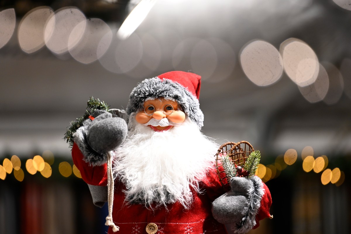 Nikolaus am Phantastischen Weihnachtsmarkt Dortmund.