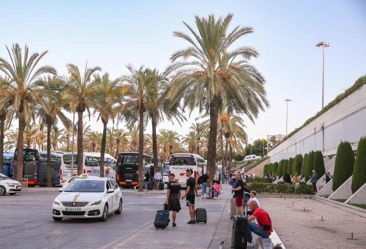 Der Flughafen in Palma. Hier startet und endet fÃ¼r die meisten ihr Urlaub auf Mallorca.