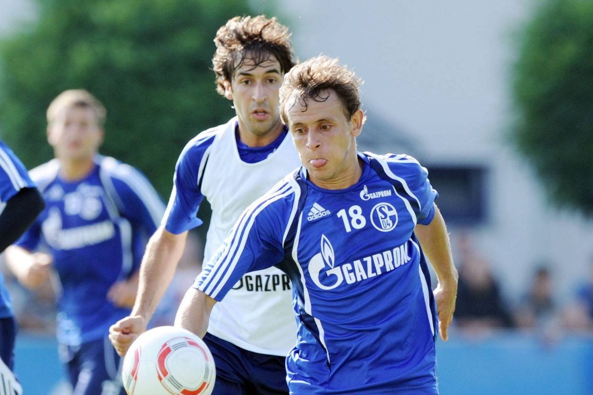 Auf Schalke einst groÃŸe Stars: Rafinha und Raul.