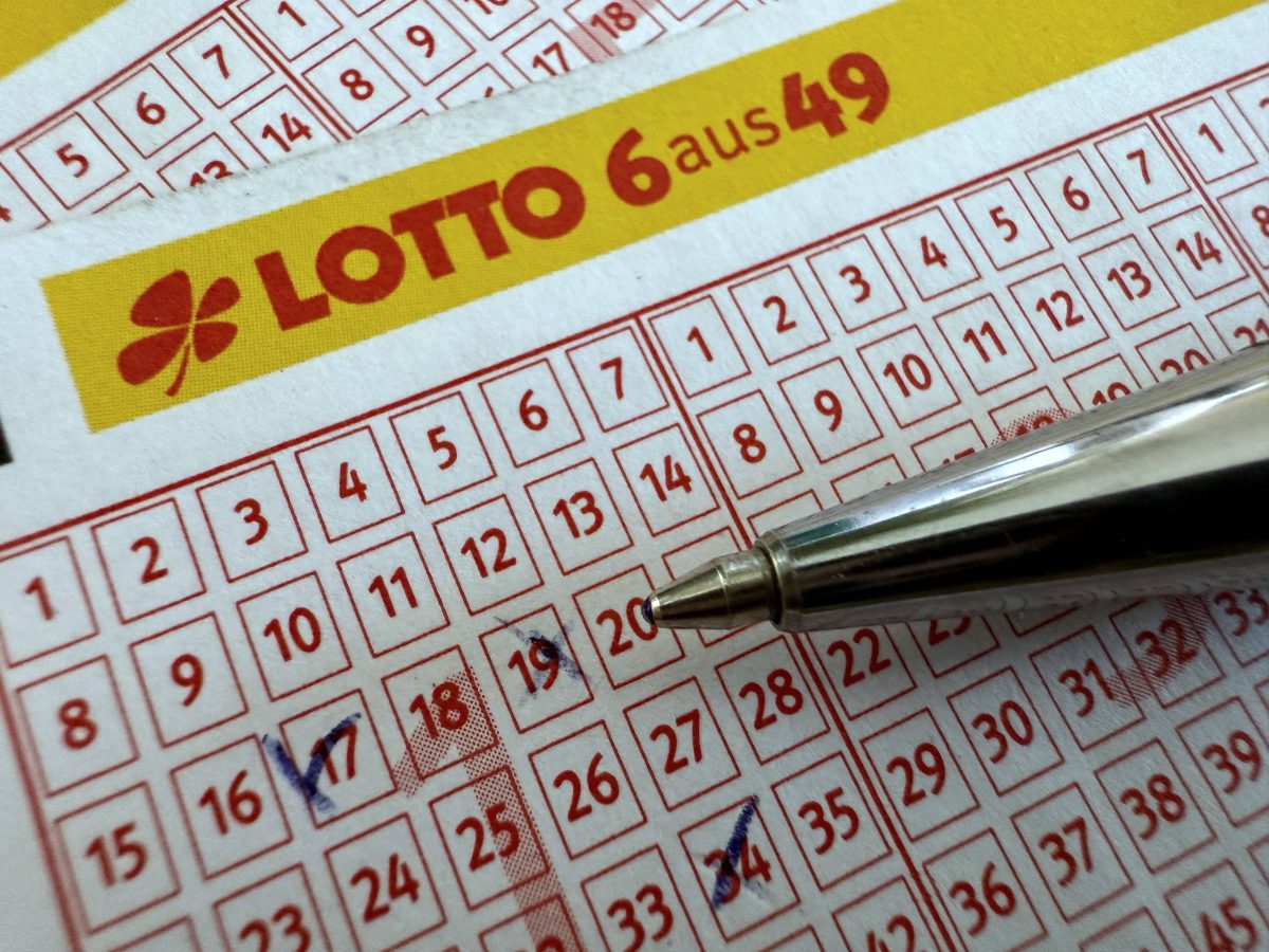 Lotto-Spieler holt Gewinn ab – direkt danach weint er bittere Tränen