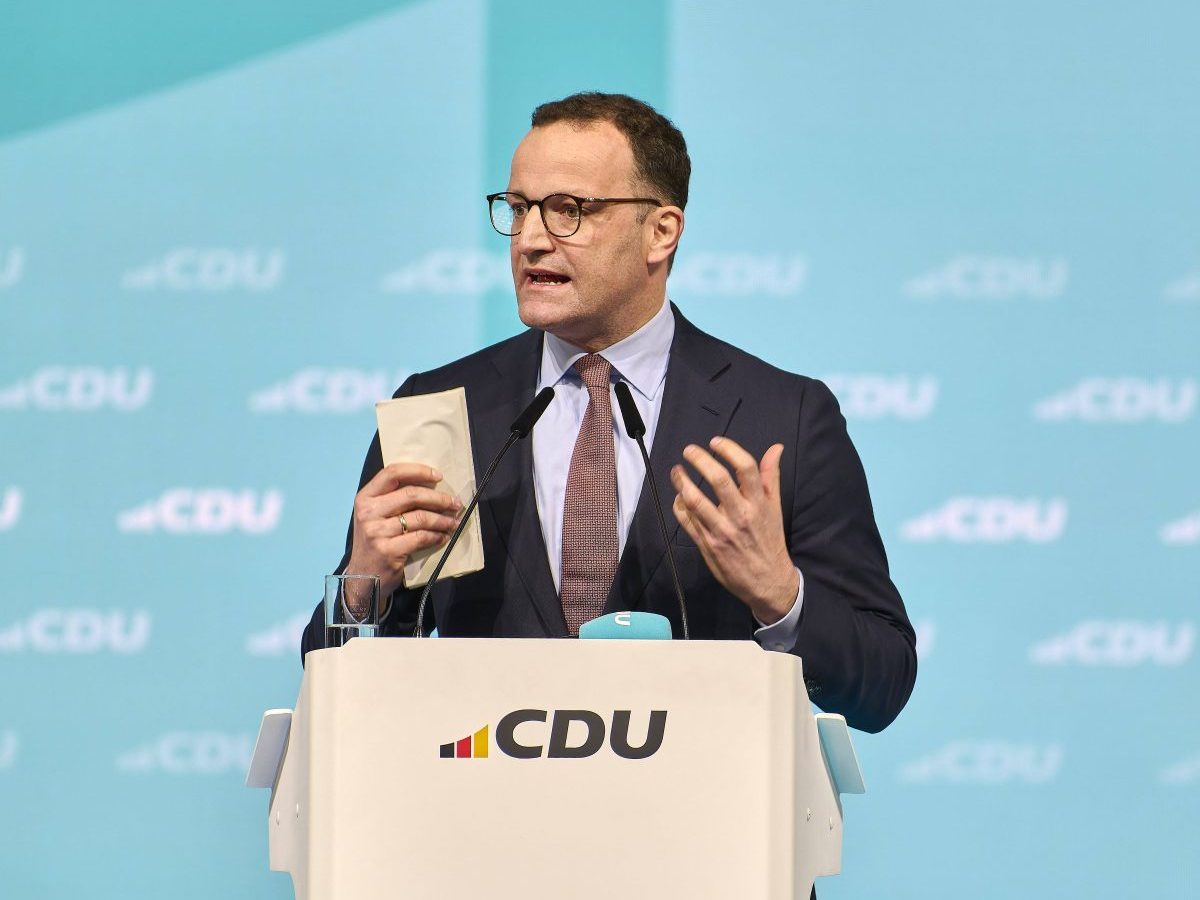 CDU/CSU kündigen einen neuen Asyl-Vorstoß an.