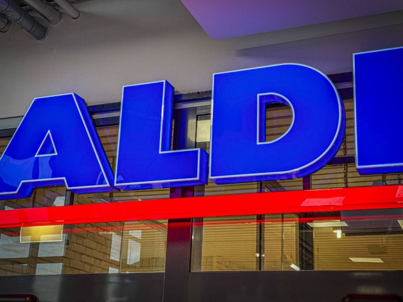 Aldi, Edeka & Co: Preise steigen schon wieder – DAS ist jetzt besonders teuer