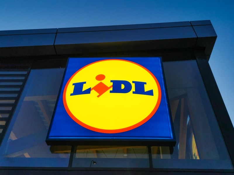 Lidl: Kunde kauft Nüsse – dann ist er völlig baff