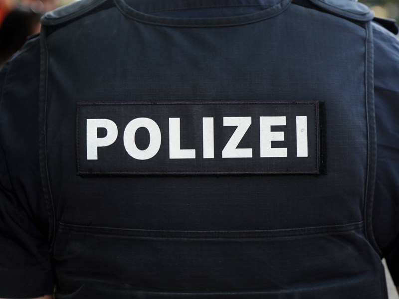 Blutiger Streit in Duisburger Schönheitssalon! Polizei vor Rätsel