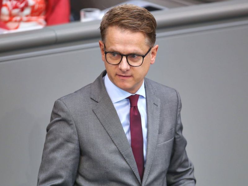 Linnemann (CDU) will Beamtenversorgung angehen – „Ist irgendwann gut“